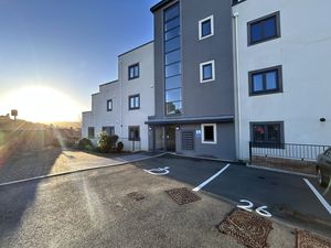 Photo 37- click for photo gallery